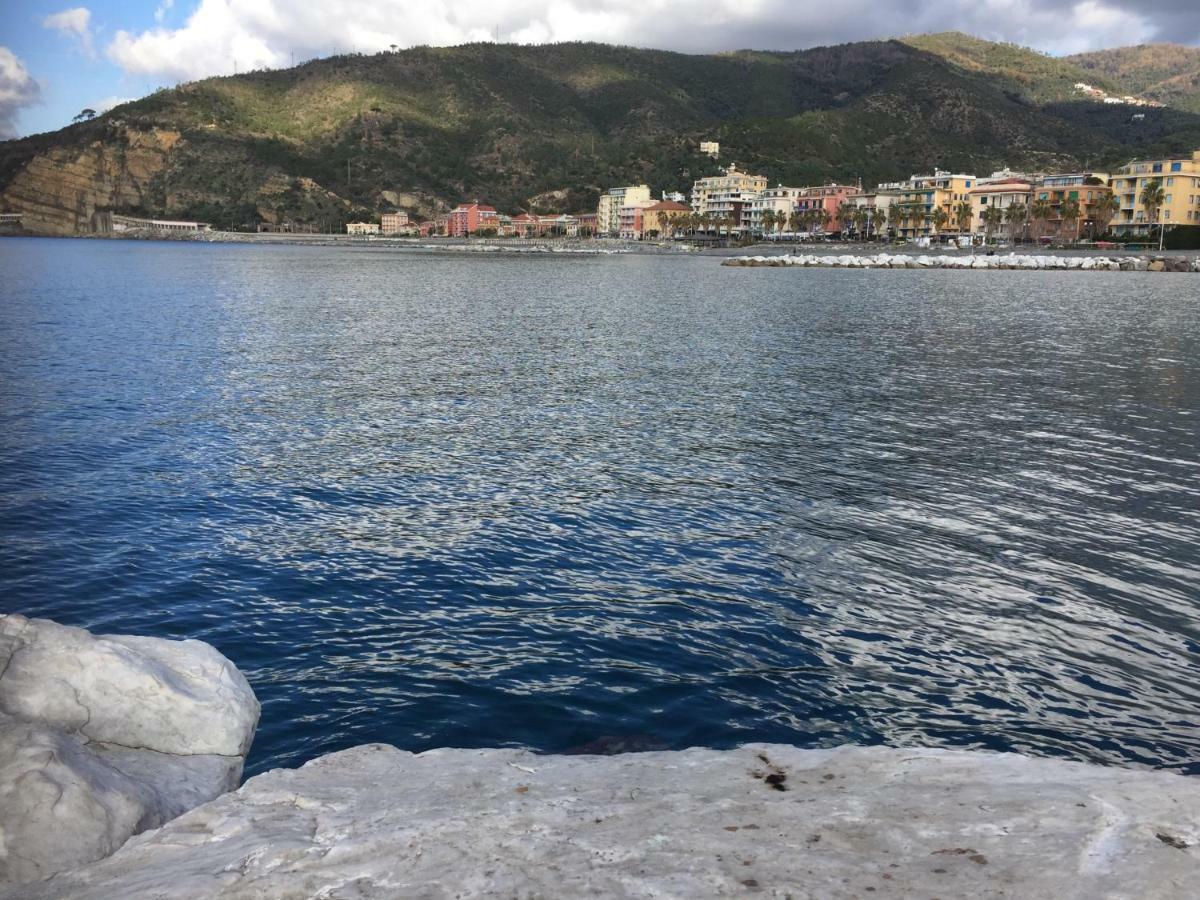 Apartamento Raggio Di Sole Sestri Levante Exterior foto